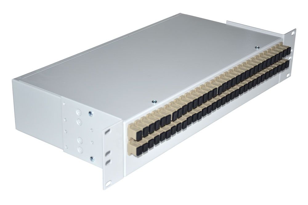 Кросс стоечный оптический Vimcom 19'' укомплектованный 2U, 64 порта SC, 50/125 мкм (сплайс-кассета, пигтейлы, адаптеры, КДЗС), сплошная панель, серый.