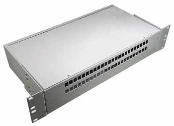 Кросс стоечный оптический Vimcom 19'' укомплектованный 2U, 96 портов LC/UPC, 9/125 мкм (сплайс-кассета, пигтейлы, адаптеры, КДЗС), сплошная панель, серый.